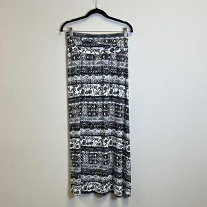 Studio Black and White Maxi Skirt